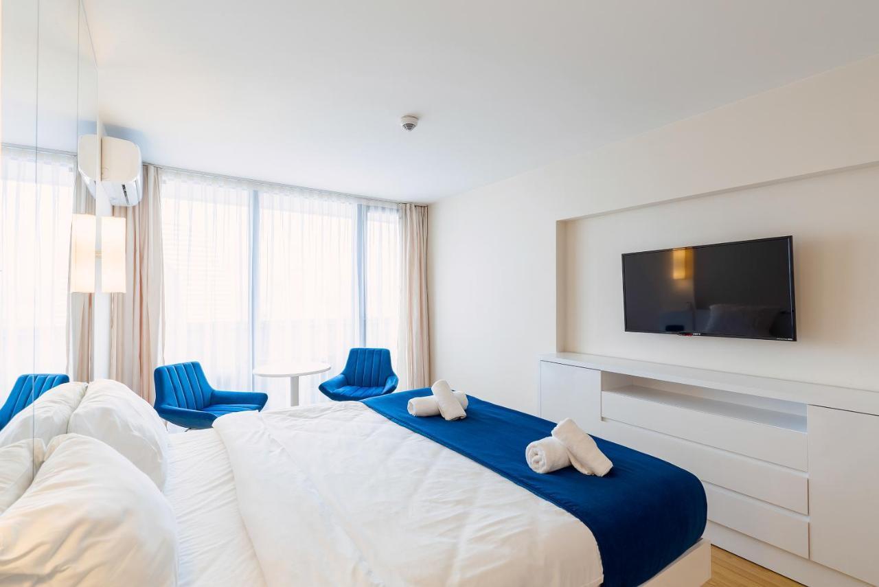 Grand City Apart-Hotel Batumi Exterior photo
