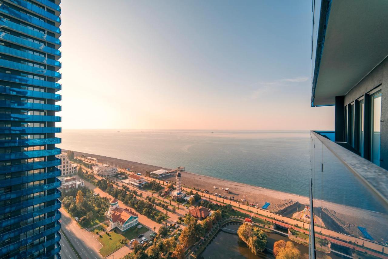 Grand City Apart-Hotel Batumi Exterior photo