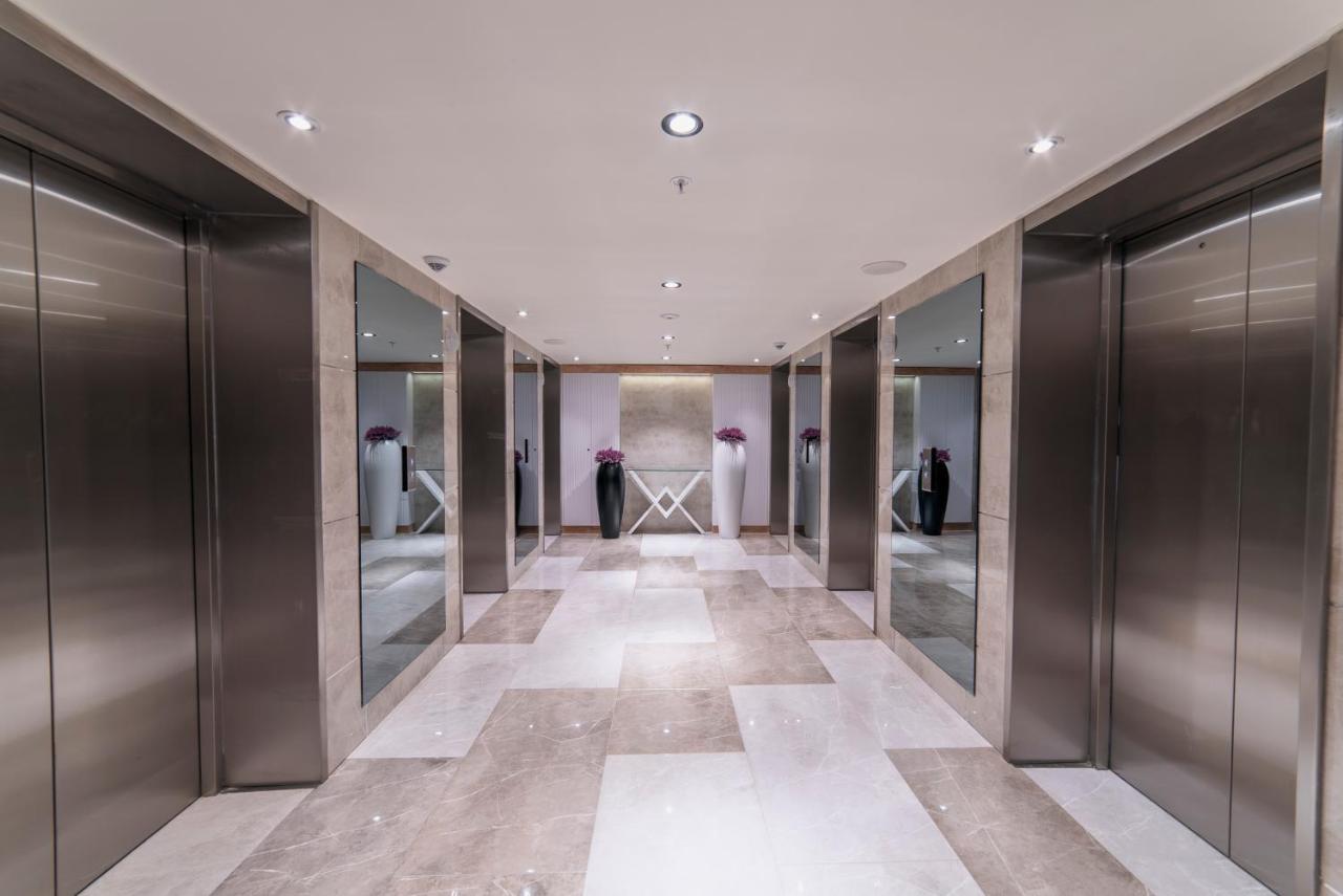 Grand City Apart-Hotel Batumi Exterior photo